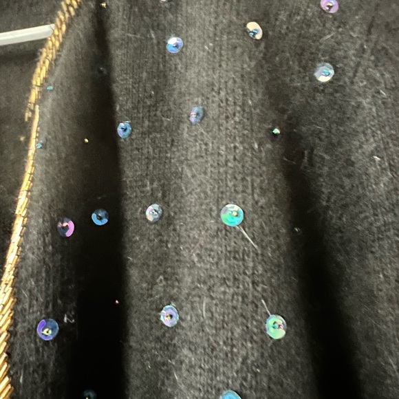 Beautiful vintage sweater NWT - Picture 2 of 8